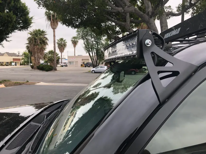 Cali Raised Led Light Bar Roof Brackets For Toyota 4Runner (2003–2024) – 52-Inch Curved Bar With 5D Optic Lenses 1