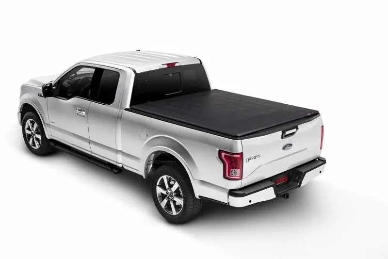 Extang Trifecta 2.0 Tonneau Cover For 2017–2019 Nissan Titan Long Bed (8', No Rail System) 1